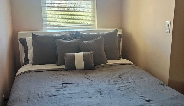 Charming 1-bedroom Carriage house in lovely Old Town East naiborhood Columbus