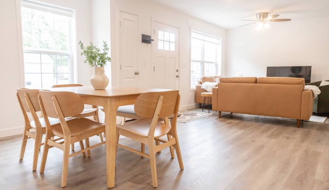 Charming 3-bedroom condo in peaceful Jaffrey with AC