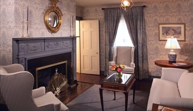 Charming 4 Bedroom Historic House in Farmington, ~CT~