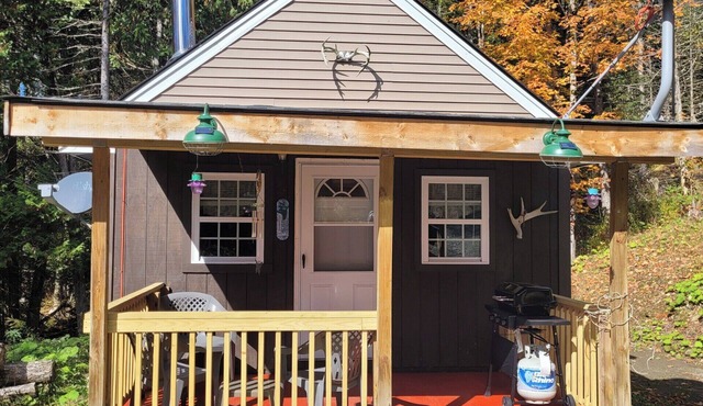 Charming one room cabin with direct ATV and Snowmobile trail access