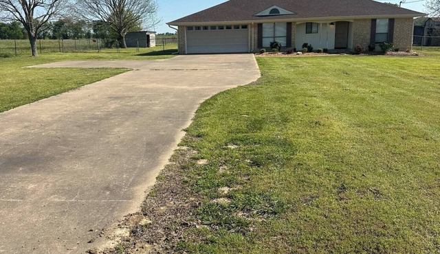 Charming Rustic 3 BR fully furnished home