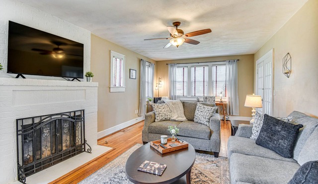 Charming Smithfield House: Walk to Downtown! in Smithfield