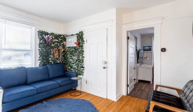 Charming &Spacious 3BD, 1BA, Fam-Friendly-Yard&Porch