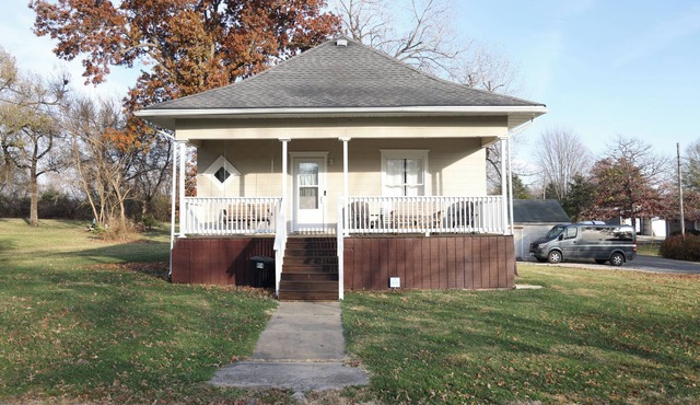 Cheerful 2 Bedroom Home In Trenton City