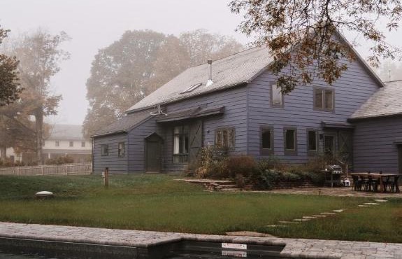 Chic Barn House with Pool