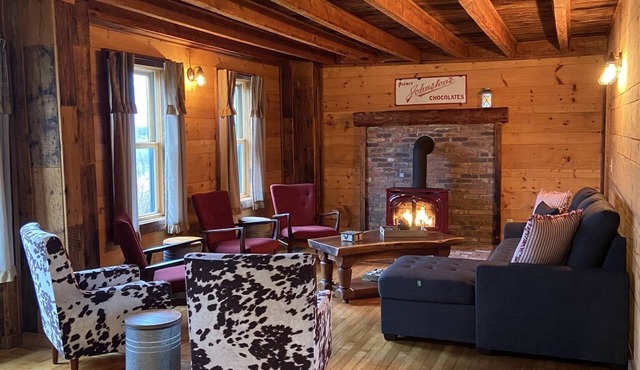 Circa 1850s fully renovated Vermont farmhouse less than 15 miles from Jay Peak