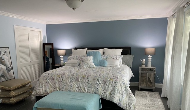 Coastal Equestrian center remodeled farmhouse minutes from beaches