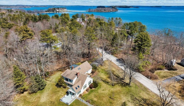 Coastal Escape on Cousins Island in Yarmouth, Maine