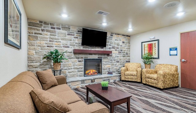 Cobblestone Inn & Suites - Lamoni