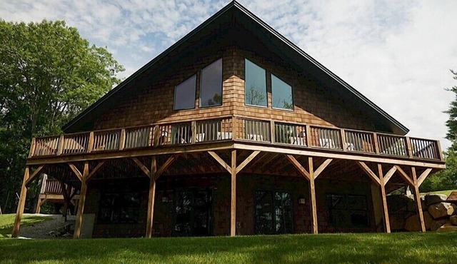 Come stay at our four season resort!