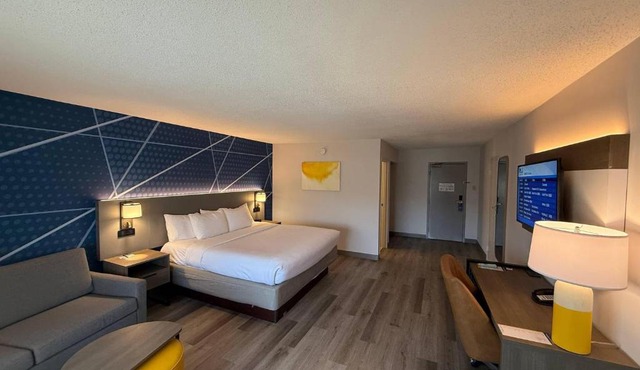 Comfort Inn & Suites Danbury-Bethel