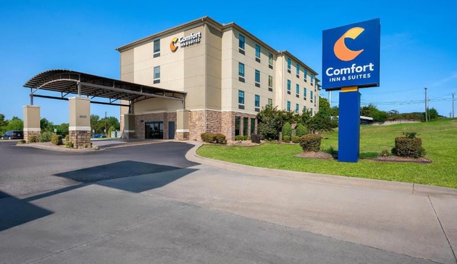 Comfort Inn & Suites Fort Smith I-540