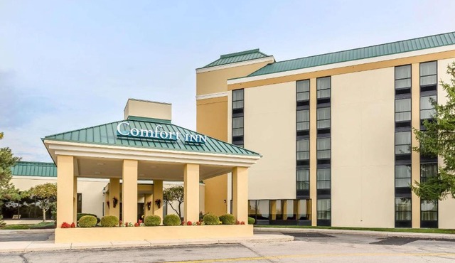 Comfort Inn & Suites Piqua-Near Troy-I75