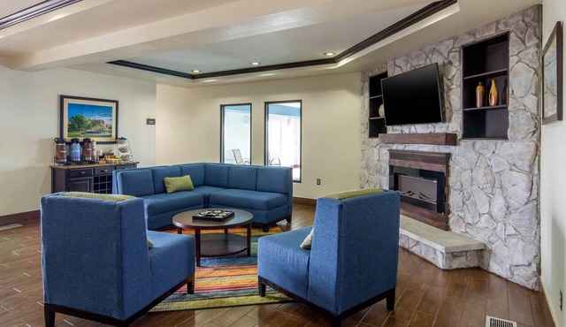Comfort Inn & Suites Sterling