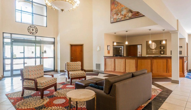 Comfort Inn & Suites South Burlington near University