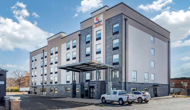 Comfort Suites St Louis - Sunset Hills