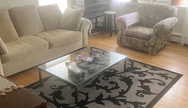 Comfortable Home in Portsmouth NH - The Heart of The NH Seacoast