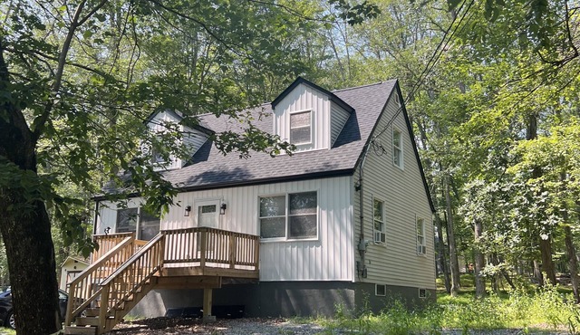 Completely renovated house in amenities-filled Masthope community/Ski Big Bear