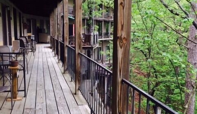 Compton Ridge Resort