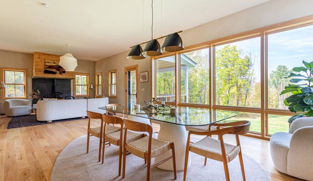 Contemporary Stunner near Inness & Trails