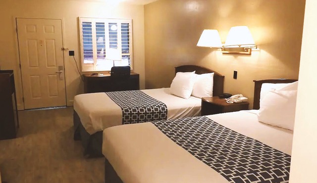 Coratel Inn & Suites By Jasper McCook - Standard 2 Queen Bed NS