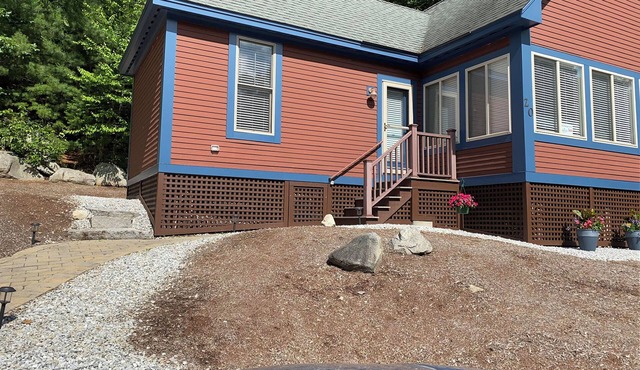 Cottage at Summer Village Gated Waterfront Resort Community-20 Miles from Boston