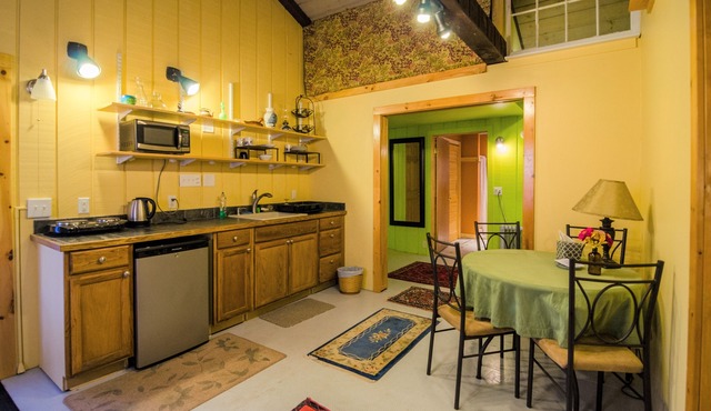Cottage Suite located in the most beautiful area in New England!