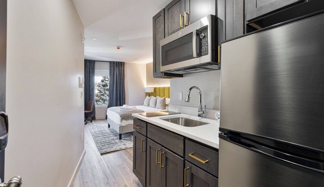 Cottage Suites