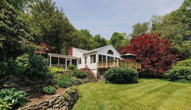 COUNTRY RETREAT WITH POOL 10 MN FROM KENT CT