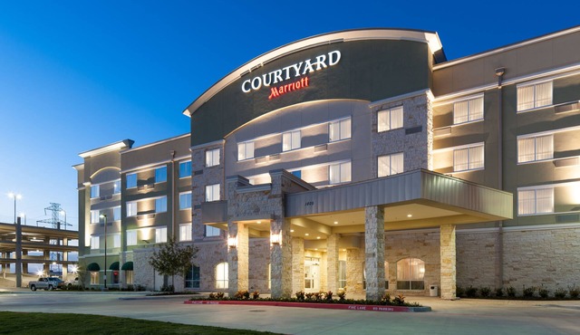 Courtyard by Marriott Dallas Plano/Richardson