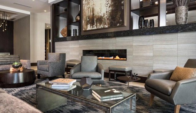 Courtyard by Marriott Edgewater NYC Area