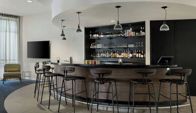 Courtyard by Marriott Republic Aprt Long Island/Farmingdale