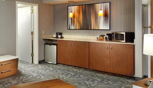Courtyard by Marriott State College