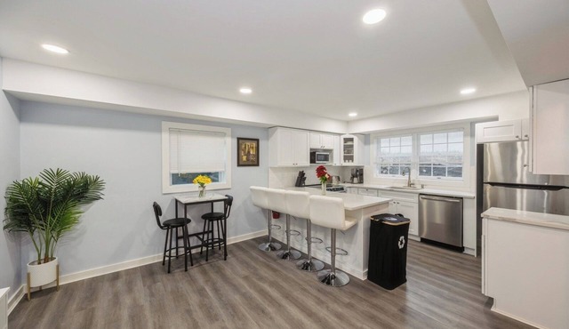 Cozy 2-bedroom apartment in wonderful Yonkers close to NYC