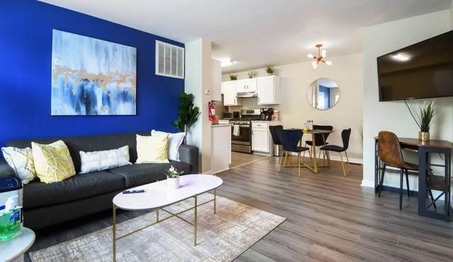 Cozy 2BR Modern Free Parking ! 30 min to NYC !