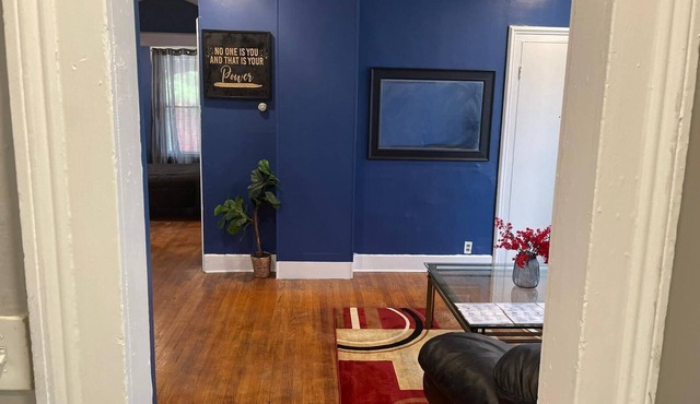 Cozy and stylish apartment in central meriden