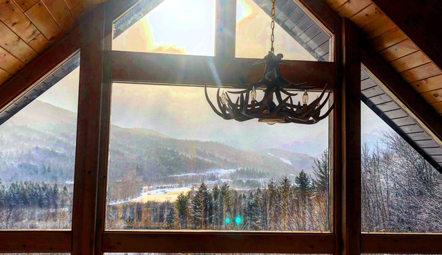 Cozy Cabin Getaway North of White Mountains