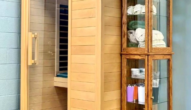 Cozy Country Home w/Sauna & Scenic Views