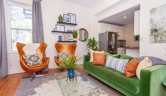 Cozy Duplex | Near T