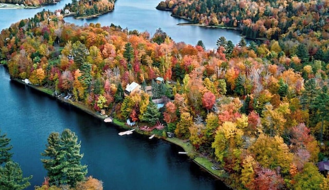Cozy Lake Eden Retreat|Hot Tub|Wifi|Games|Pets OK