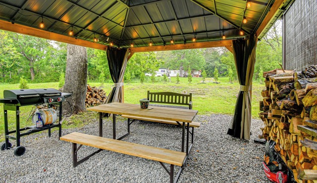 Cozy Retreat Near Trails & Nature