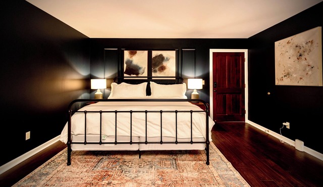 Cozy Rhinebeck Inn Suite