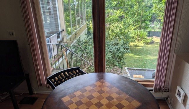 Cozy studio in wonderful Great Neck with AC, WiFi, fitness room
