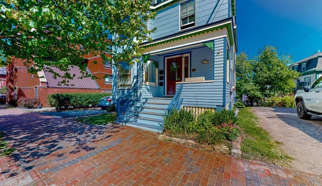 Cumberland Casa - A