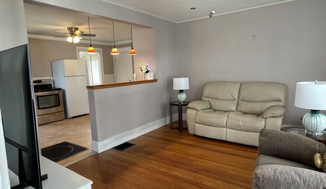 Cute 1 Bedroom home with pool, in season, off street parking and fenced yard.
