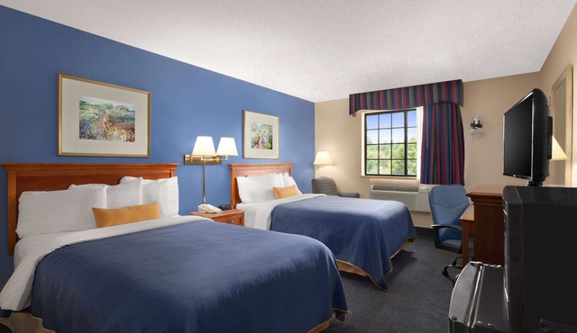 Days Inn by Wyndham Keene NH