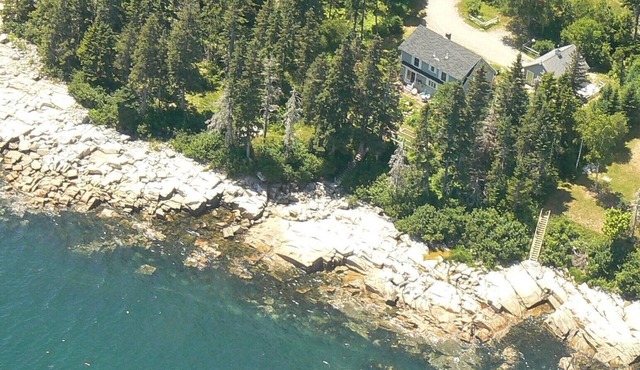 Deep Water Oceanfront - Schoodic Surf Cottage