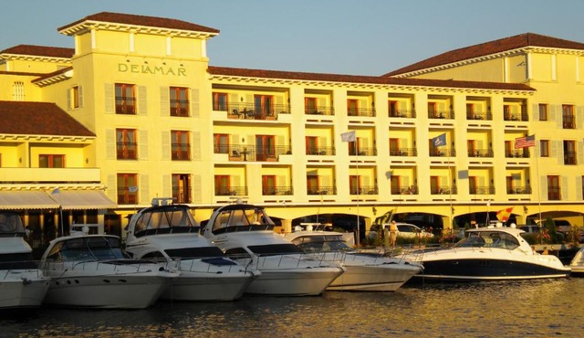 Delamar Greenwich Harbor