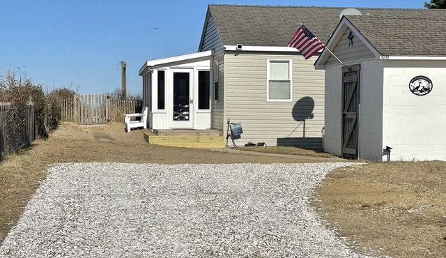Delaware Beachfront Private Getaway on the Bay