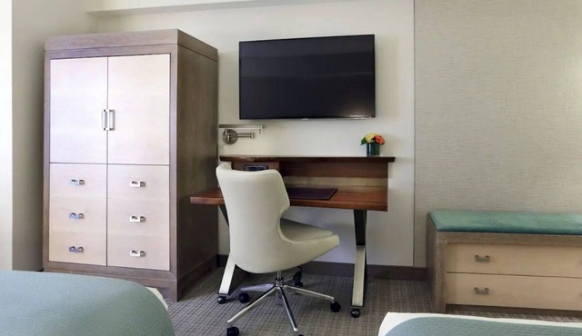 Deluxe 2 Double | Seaport Boston | Waterfront Hub, Harborwalk, Museums Nearby